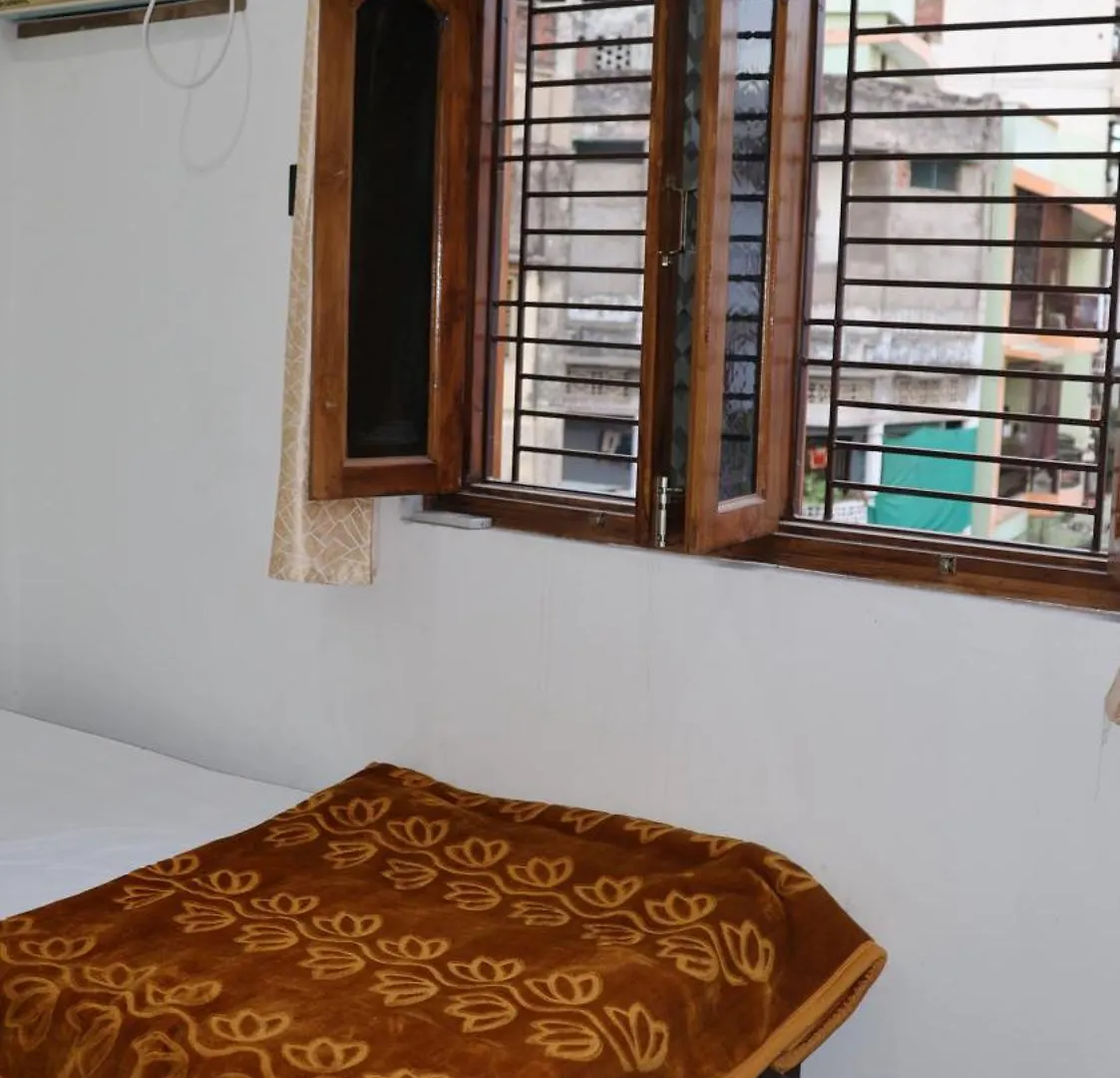 Your Choice Homestay Varanasi 0*,