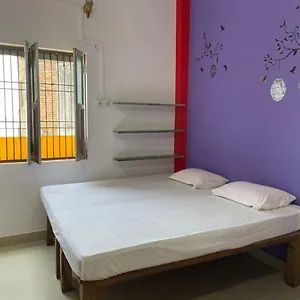  Guest house Indra Paying